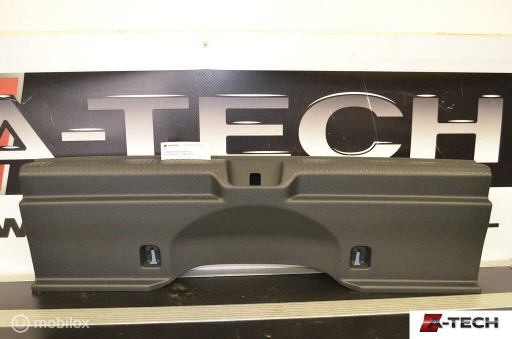 Instaplijst achterklep Audi Q2 GA 16-'18 81a863471a m211, Auto-onderdelen, Audi, Gebruikt