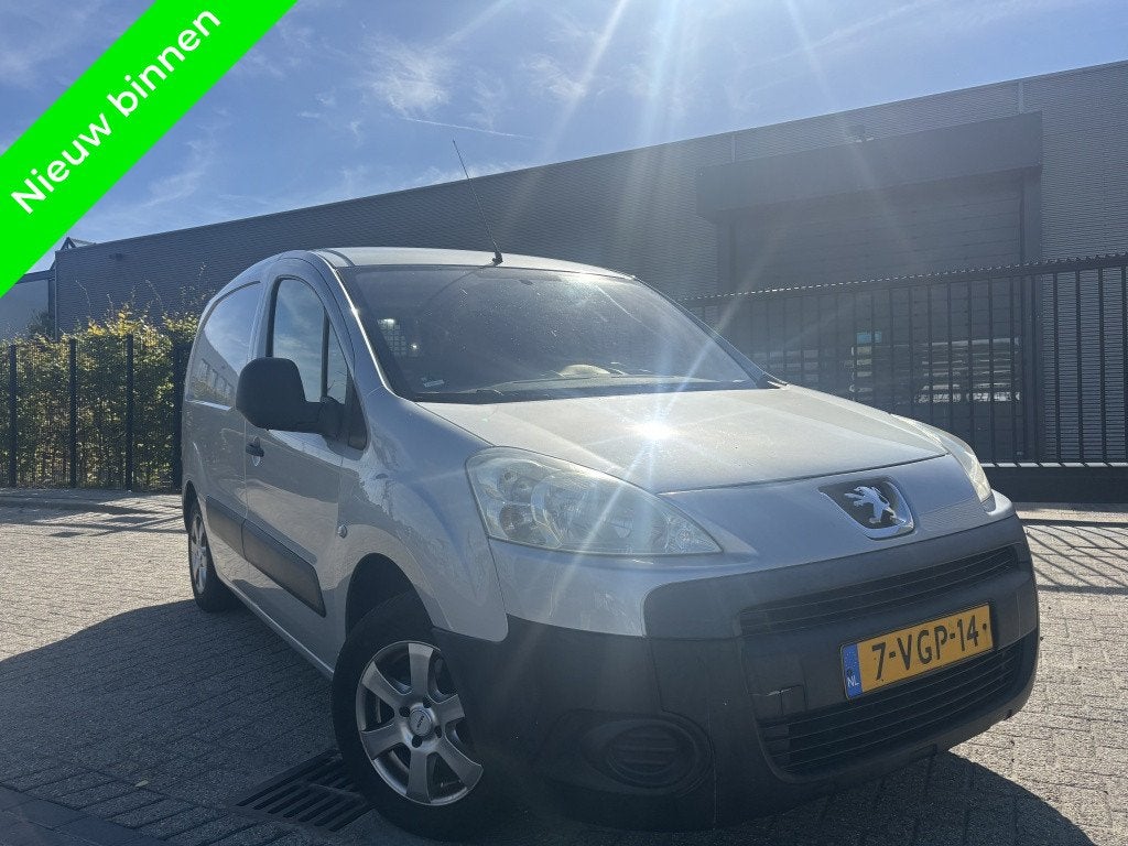 Peugeot Partner 120 1.6 HDI L1 Navi|Cruise|Airco|Bluetooth, Gebruikt, 4 cilinders, Elektrische ramen, Origineel Nederlands