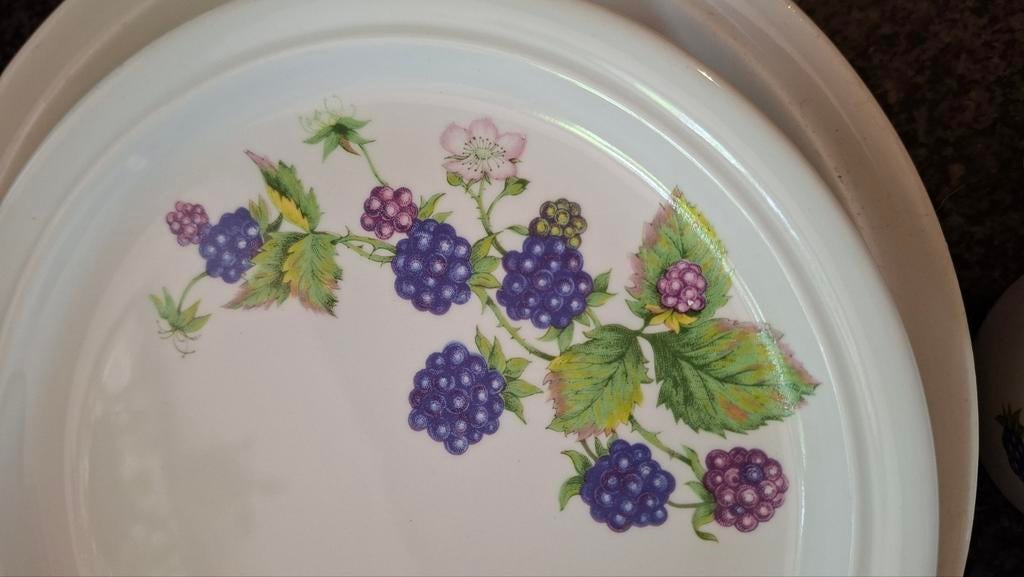 Ditmar Urbach Royal-Ware servies met bramenmotief, Antiek en Kunst, Ophalen