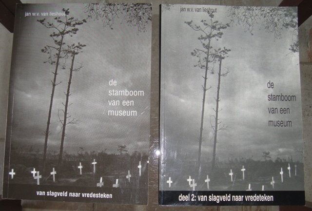 De stamboom van een museum 2; van slagveld naar vredesteken, Ophalen of Verzenden, Jan van Lieshout, Overige onderwerpen, Tweede Wereldoorlog