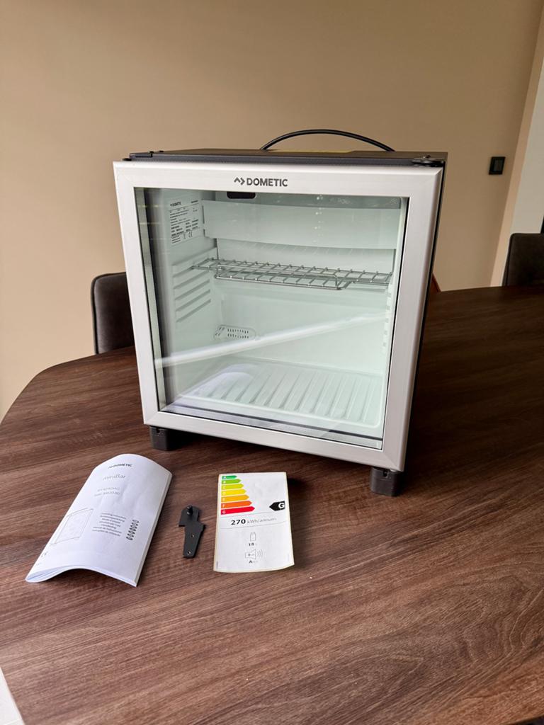 Camper Koelkast 230V Dometic Stil 0dB caravan boot tinyhouse, Caravans en Kamperen, Ophalen of Verzenden, Zo goed als nieuw