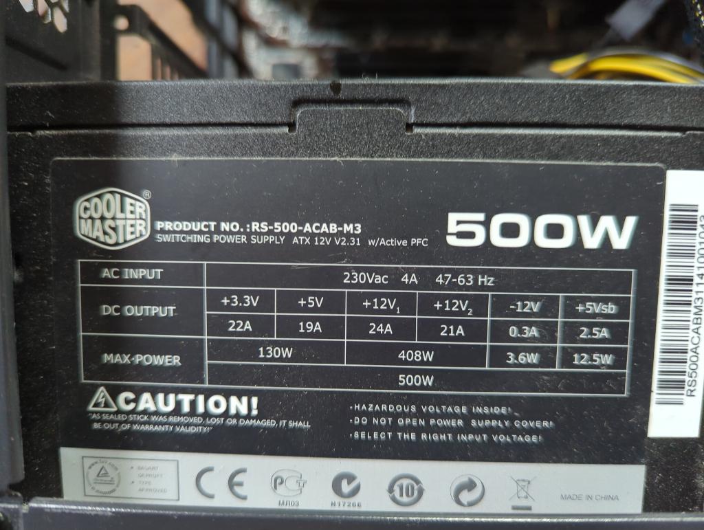 Pc sharkoon case 500w coolermaster, Computers en Software, Computerbehuizingen, Ophalen of Verzenden, Gebruikt