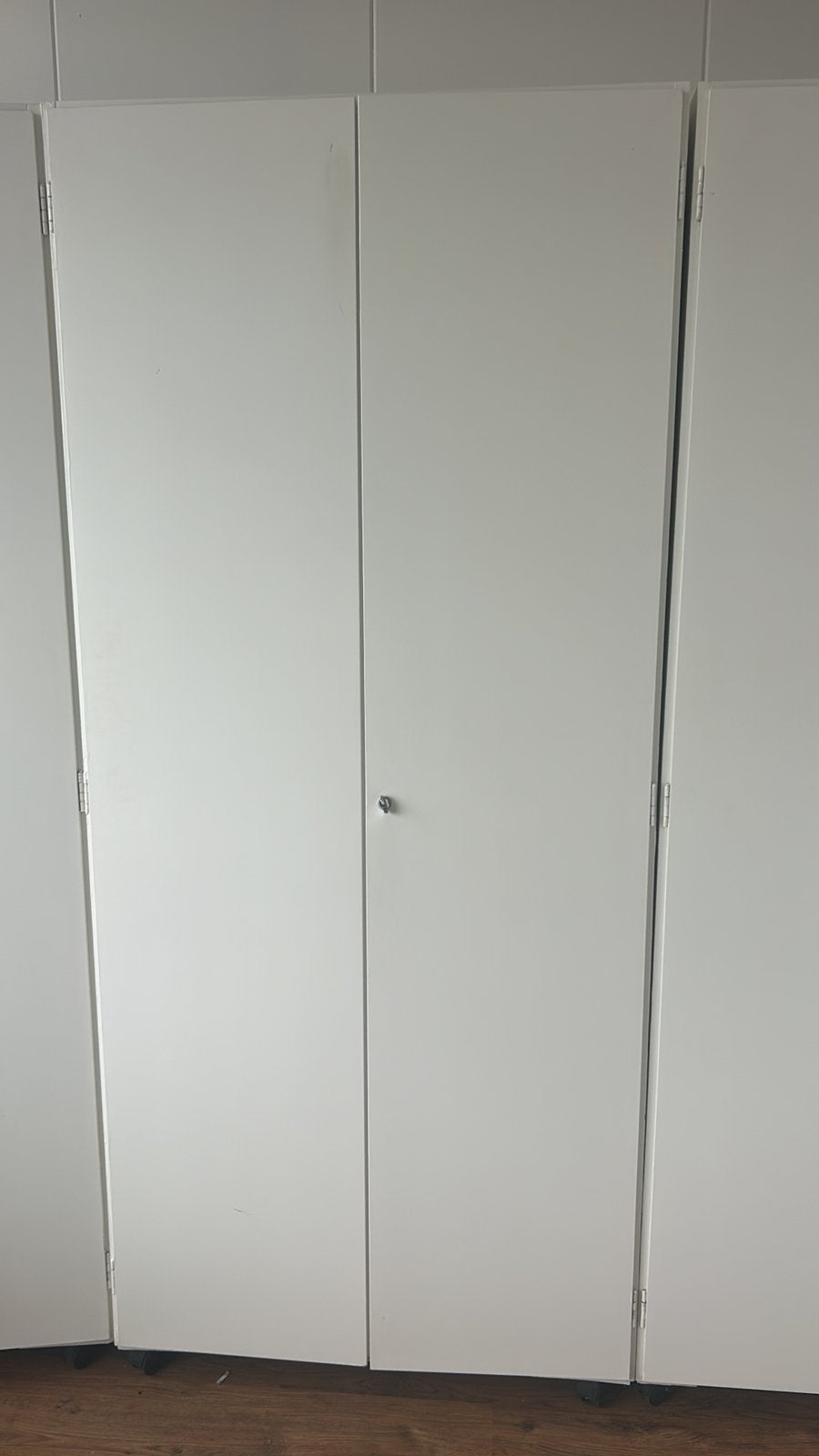 3 ruime kleding kasten, Huis en Inrichting, Ophalen, Met deur(en), Gebruikt, 200 cm of meer