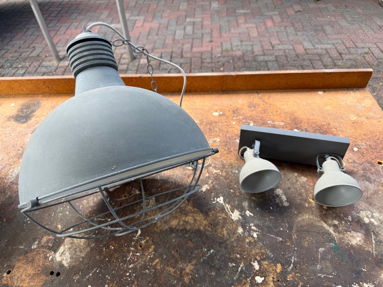 Industriële hanglamp en spotjes - betonlook TEAb, Overige merken, Gebruikt, Grijs, Industrieel