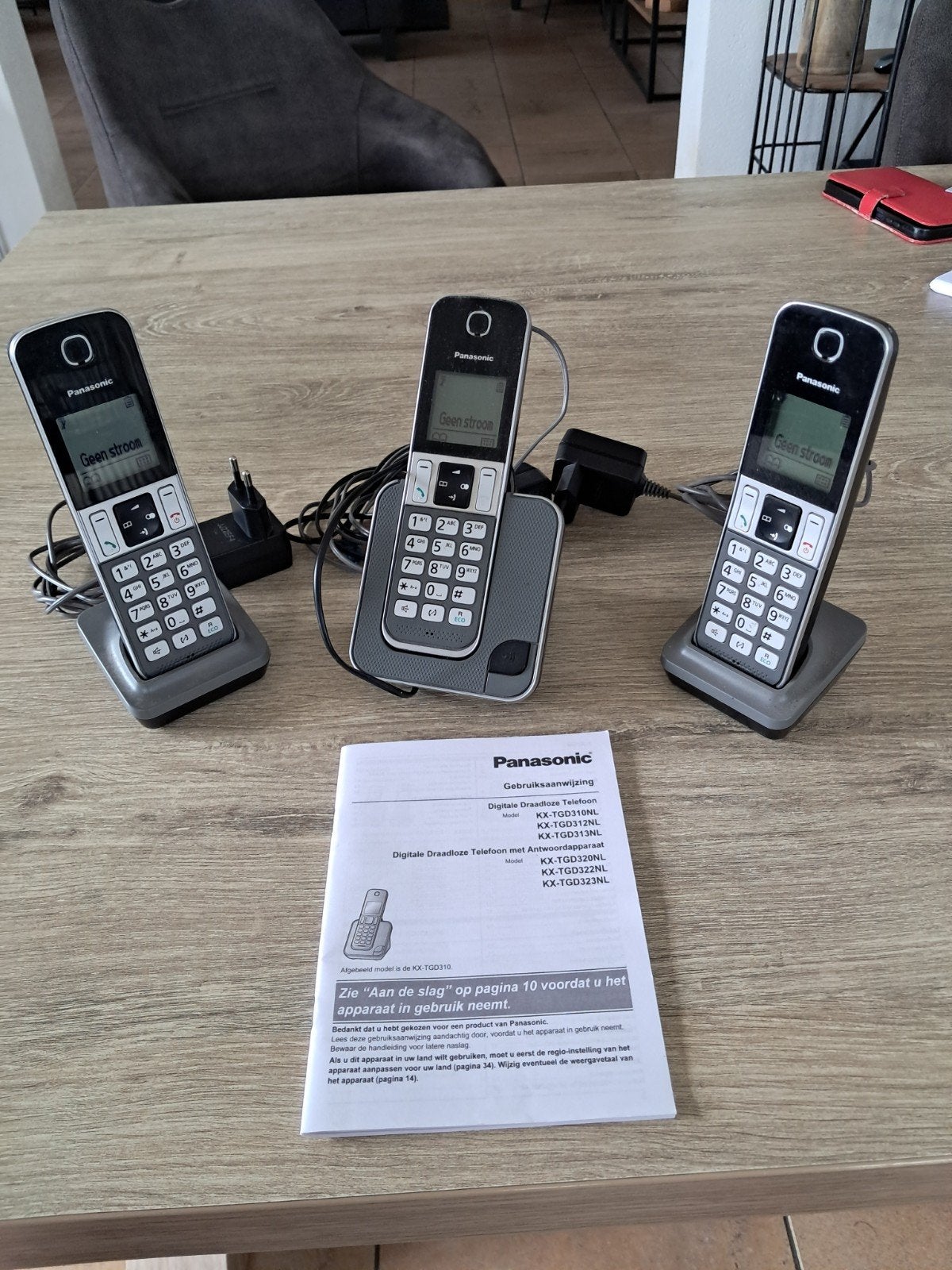 Vaste telefoon (set van 3), Ophalen, 1 handset