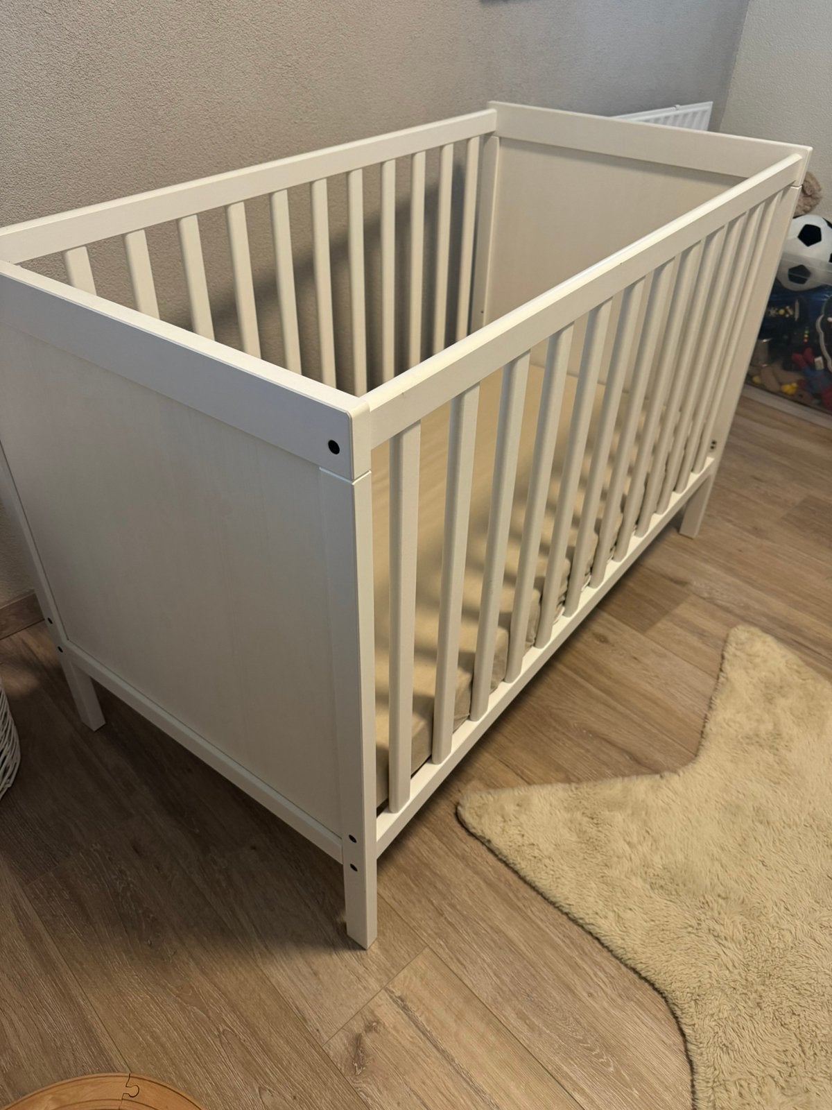 Babybed + matras ikea, Ophalen, Zo goed als nieuw, Ledikant