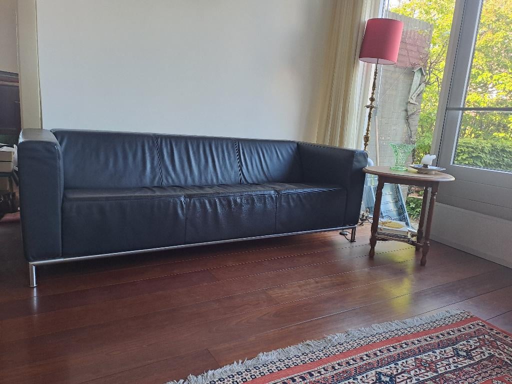 zeer goed onderhouden zwart lederen 'Gelderland' bank, Driepersoons, 75 tot 100 cm, Ophalen of Verzenden, Zo goed als nieuw