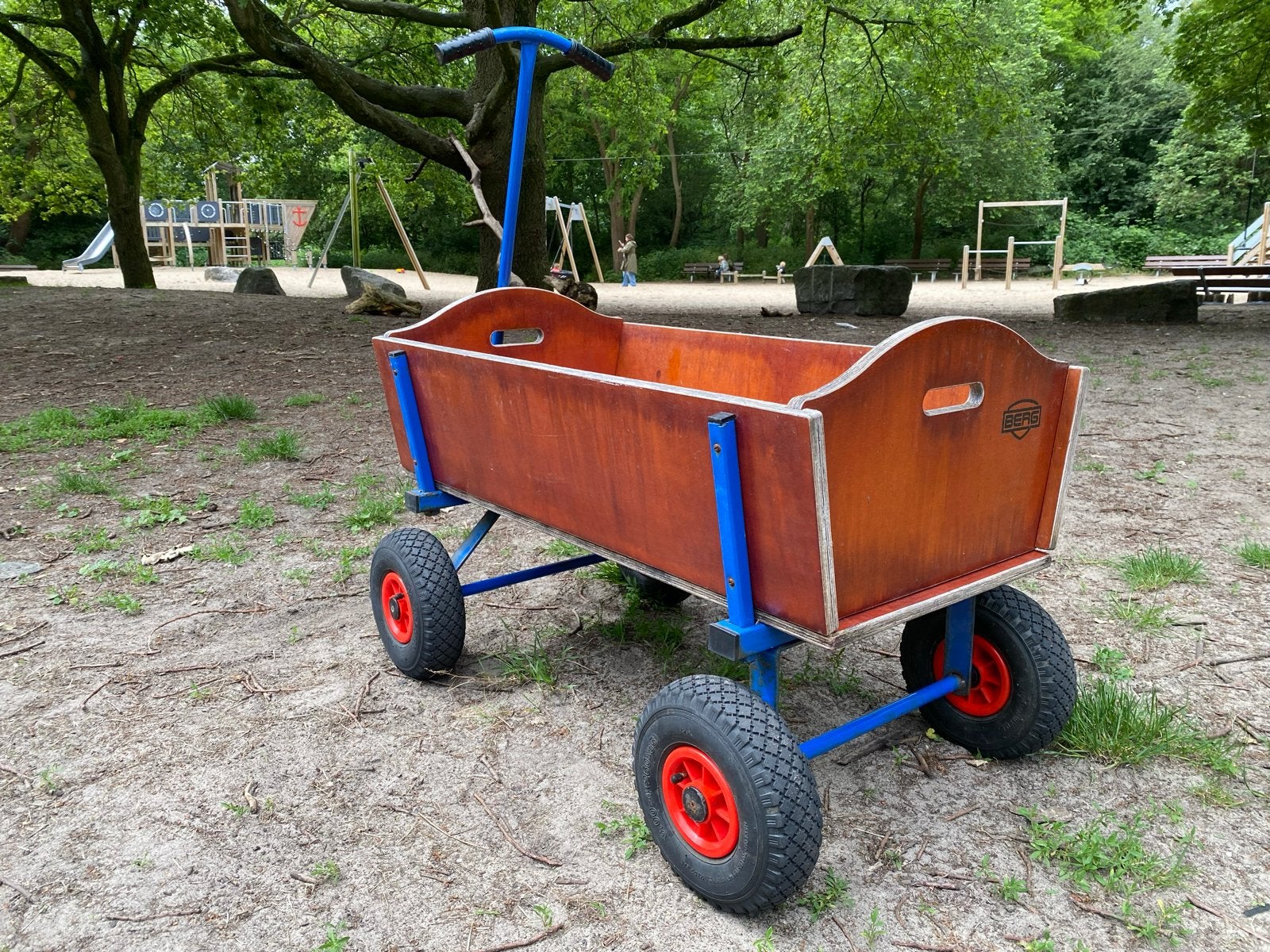 BERG Bolderwagen – Stevig en ideaal voor kinderen & spullen, Ophalen, Gebruikt