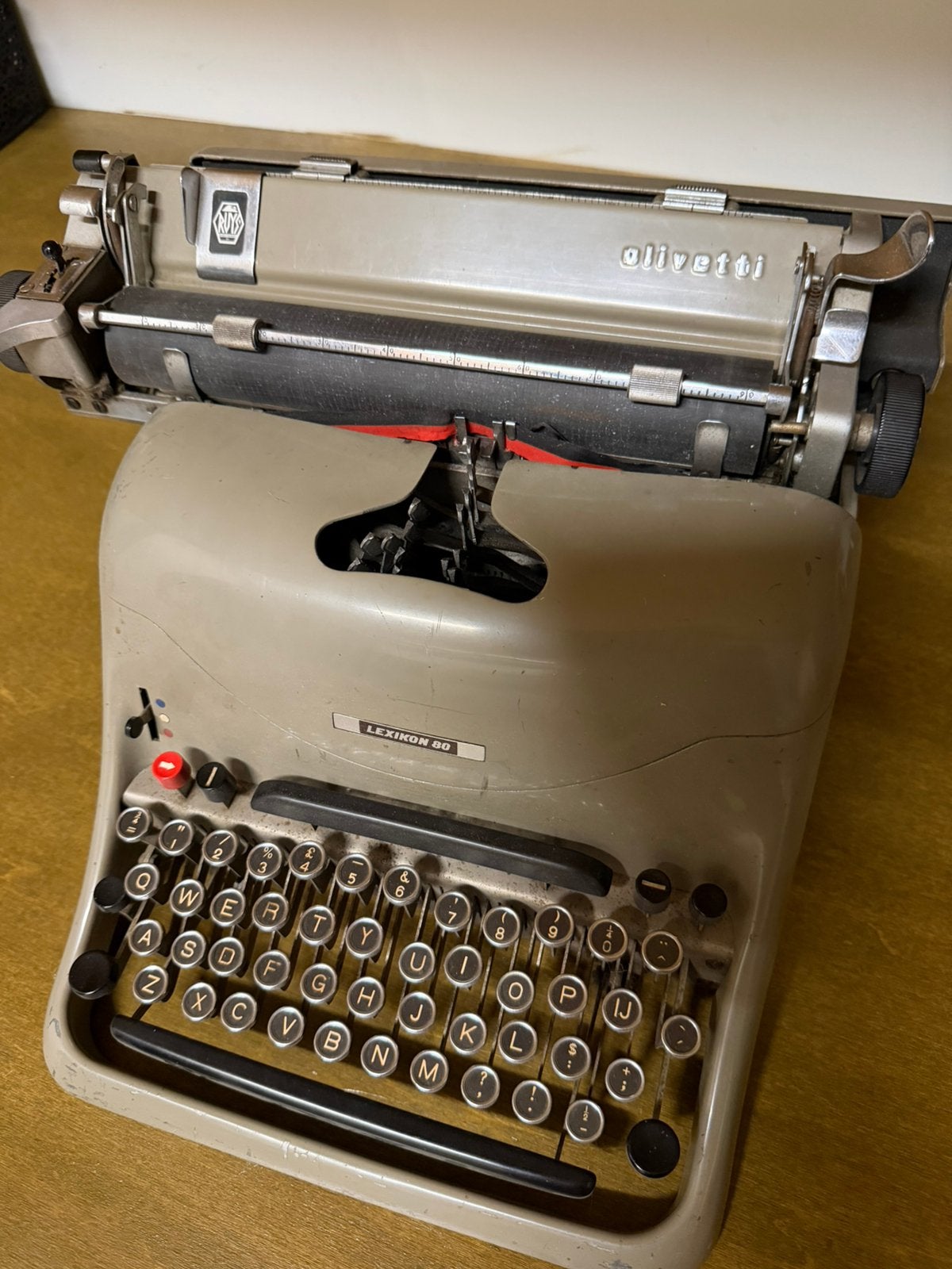 Olivetti Lexikon 80 typemachine – werkend en te gebruiken, Diversen, Ophalen, Zo goed als nieuw