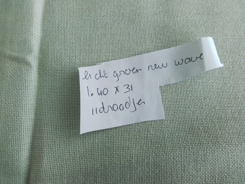 2 lappen new wave, grijs en licht groen, zie foto maten, Ophalen of Verzenden, Zo goed als nieuw, Handborduren, Onderdeel of Toebehoren