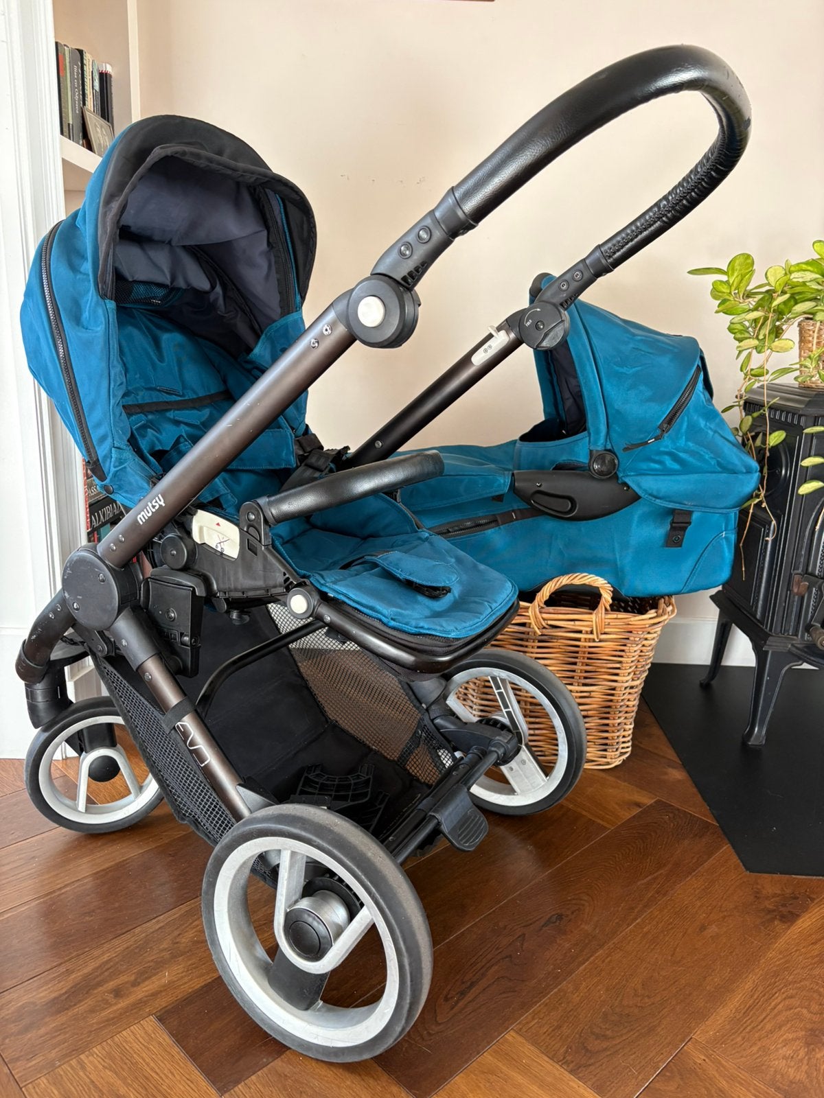 Mutsy kinderwagen compleet!, Ophalen, Zo goed als nieuw, Mutsy