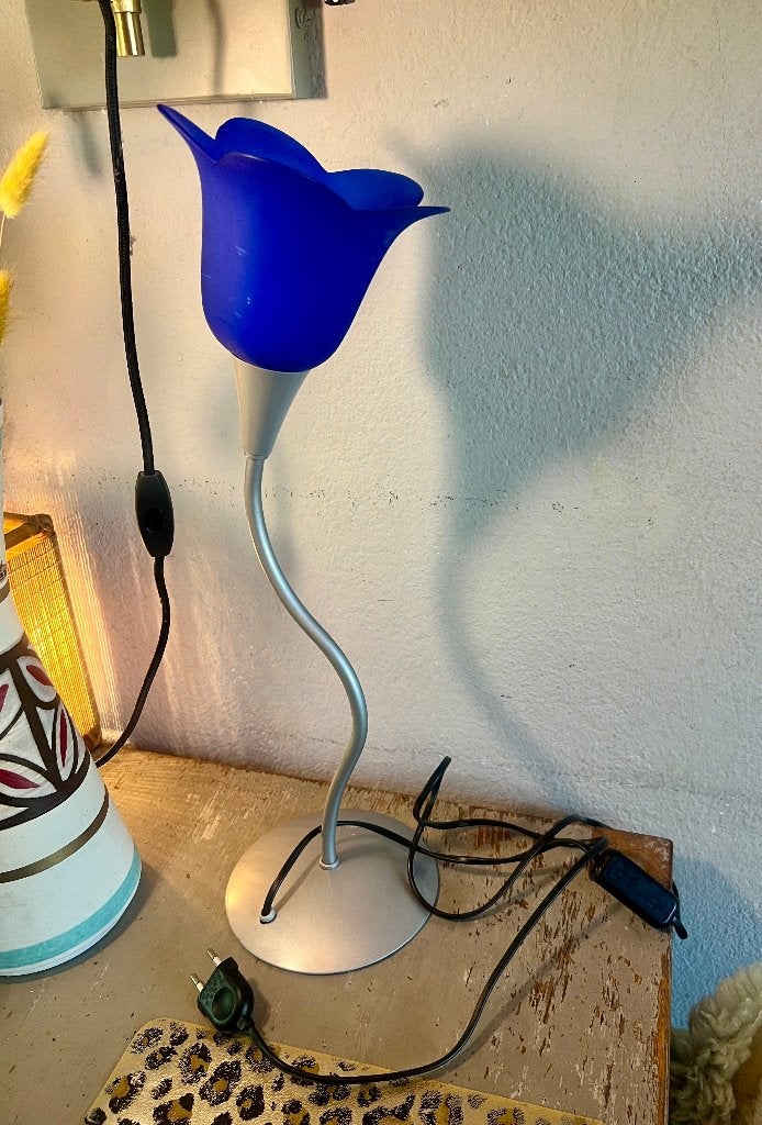 Vintage chroom glazen tulp kapje design tafellamp Massive, Blauw, Met schakelaar, Gebruikt, Overige merken