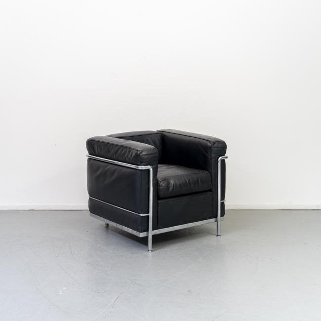Cassina Le Corbusier LC2 Fauteuil Zwart Leer, Niet ingevuld, Zo goed als nieuw, Niet ingevuld, Niet ingevuld