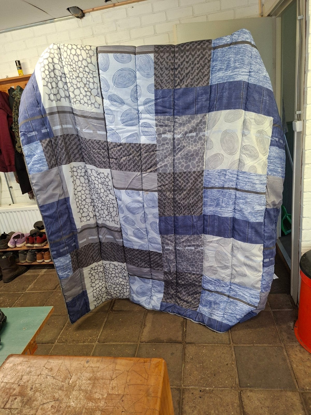 Synthetisch dekbed 200x200, Ophalen of Verzenden, Zo goed als nieuw
