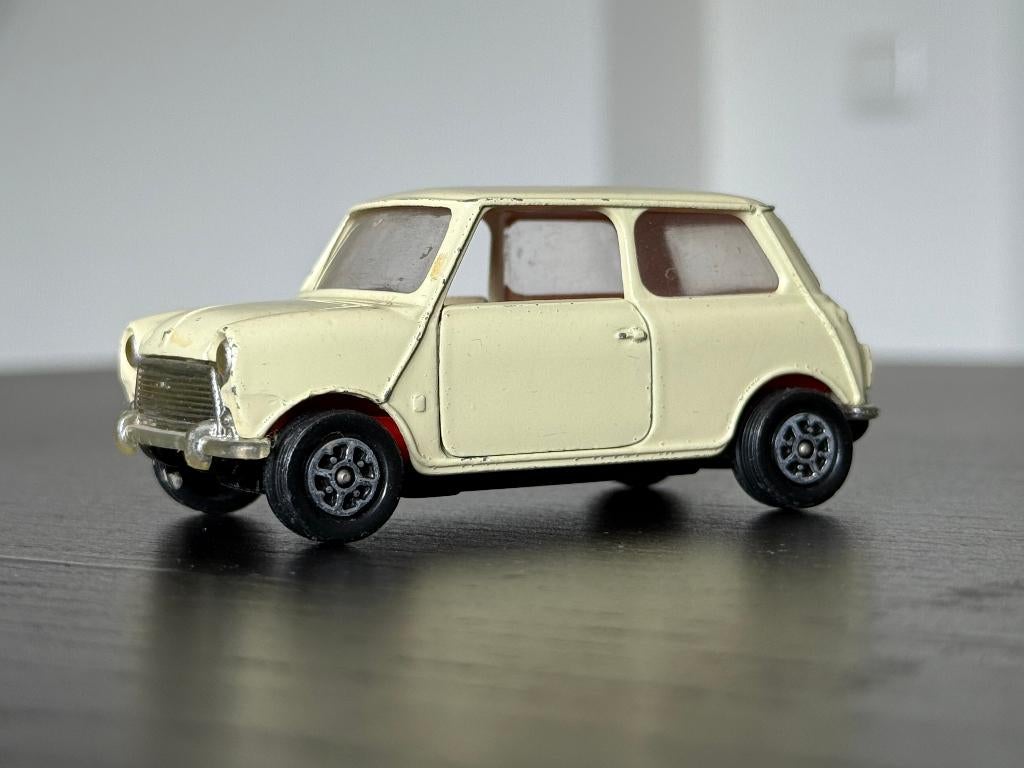 Corgi British Leyland Mini 1000, Ophalen of Verzenden, Bus of Vrachtwagen, Corgi