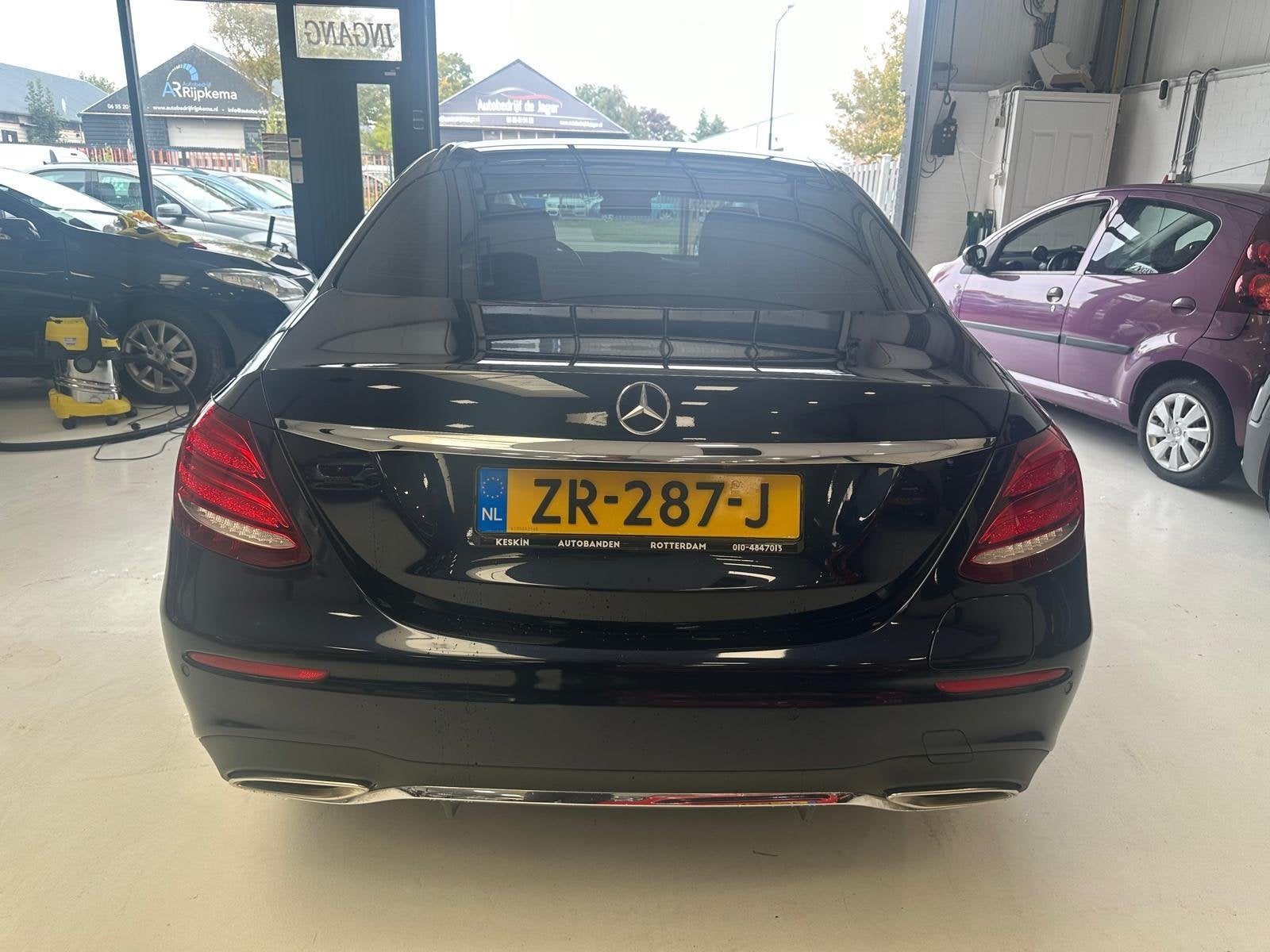 Mercedes-Benz E-klasse 300 e Business Solution AMG, Auto's, Automaat, Achterwielaandrijving, Gebruikt, Euro 6