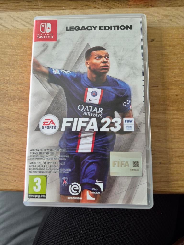 FIFA 23 Legacy Edition - Nintendo Switch, Spelcomputers en Games, Games | Nintendo Switch, Ophalen of Verzenden, Zo goed als nieuw
