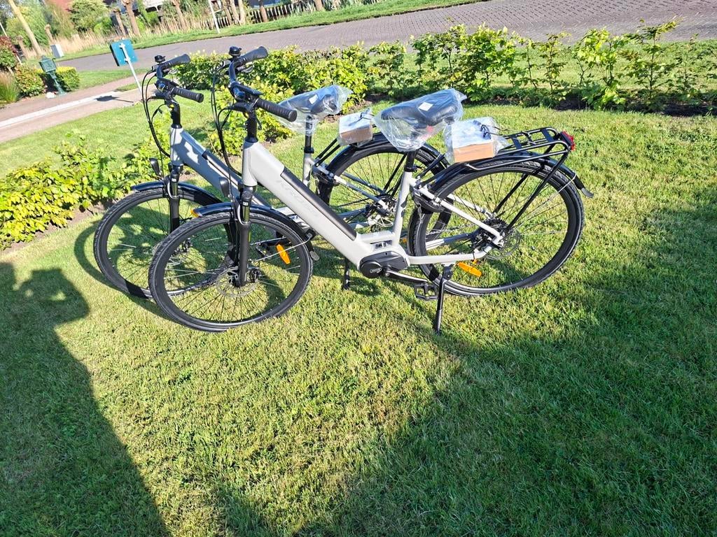 Gloednieuwe Kross elektrische fietsen met Bafang middenmotor, Fietsen en Brommers, Elektrische fietsen, Ophalen of Verzenden
