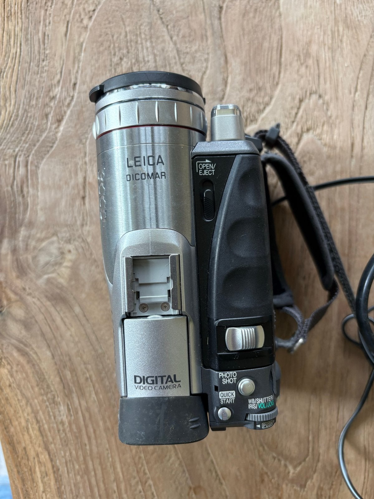 Panasonic NV-GS70 Digital Video Camera met Leica Dicomar len, Mini dv, Panasonic, Zo goed als nieuw, Camera