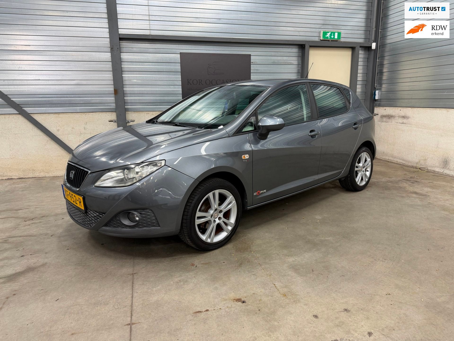 Seat Ibiza 1.2 TSI Sport ketting vervangen APK cruisecontrol, Voorwielaandrijving, Euro 5, Stof, Zwart