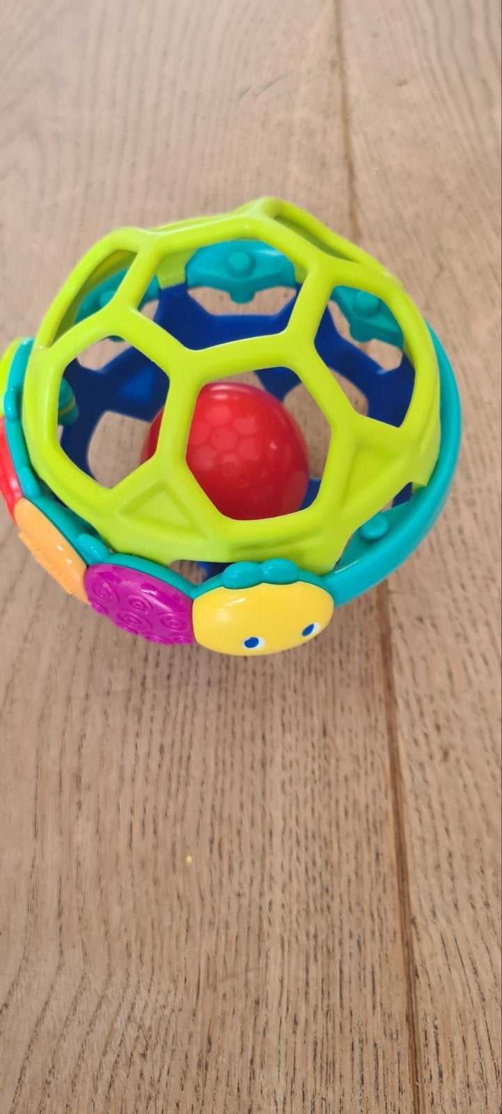 Bright Starts Oball Shaker Rammelaar, Ophalen of Verzenden, Zo goed als nieuw, Rammelaar, Met geluid
