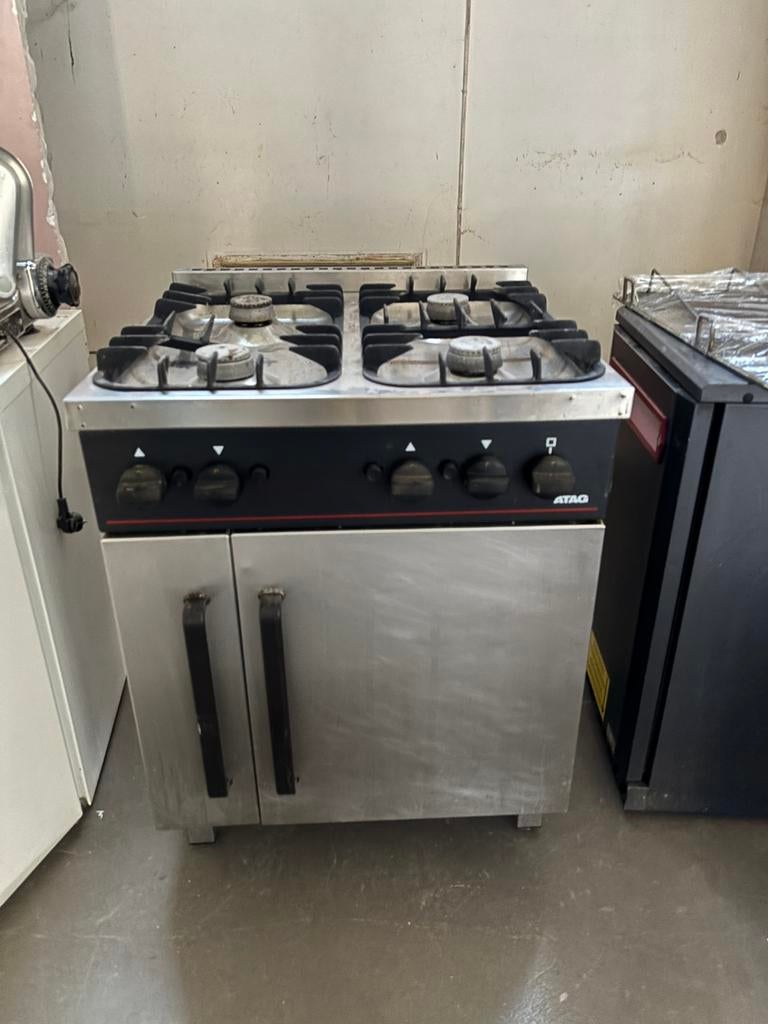Professioneel gasfornuis ATAG – 4 pits (horeca), Ophalen, Gebruikt, 60 cm of meer, 4 kookzones
