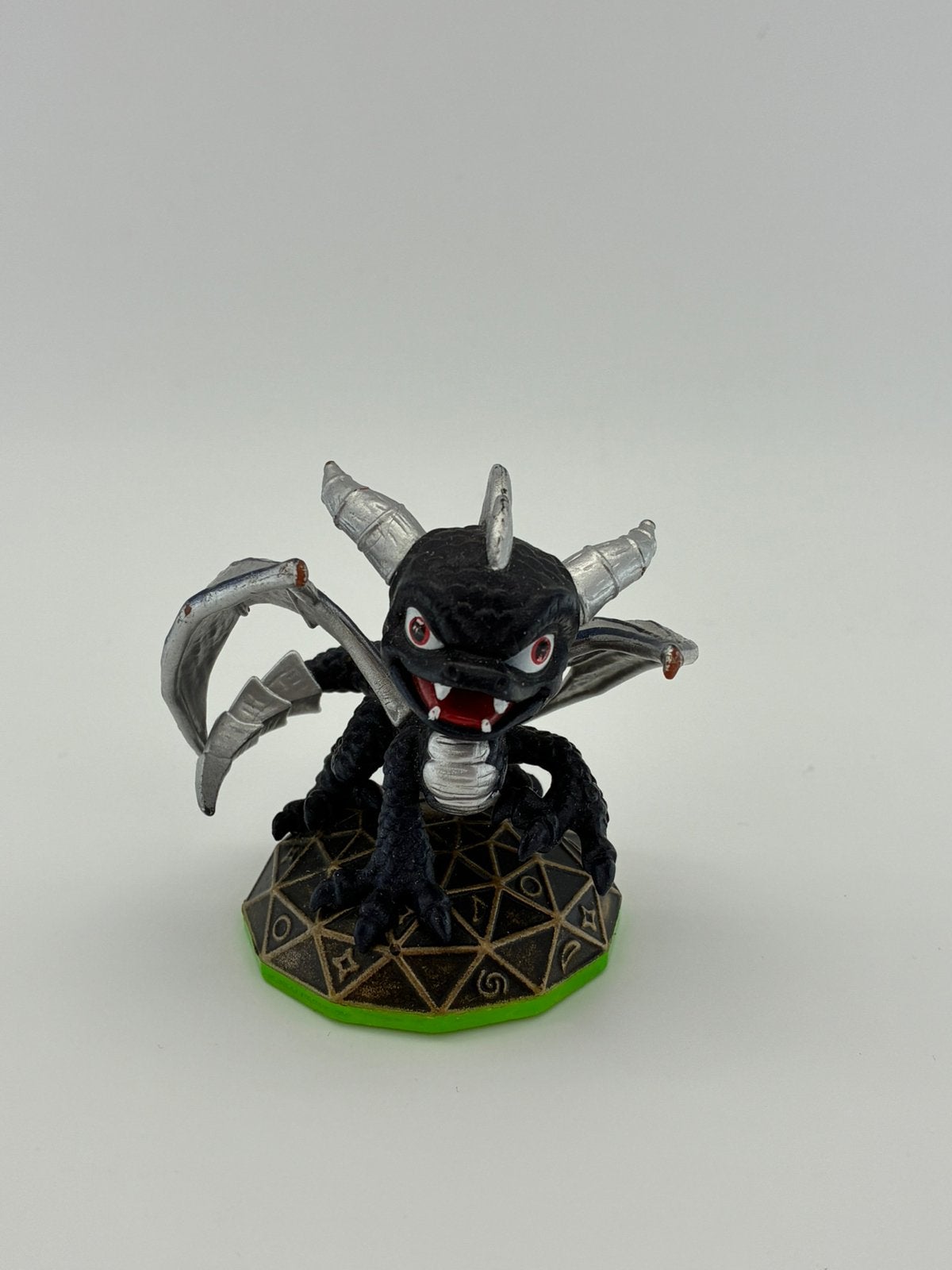 Skylanders Spyro’s Adventure Dark Spyro, Avontuur en Actie, Niet van toepassing – tweedehands product van vóór 13-12-2024, Verzenden