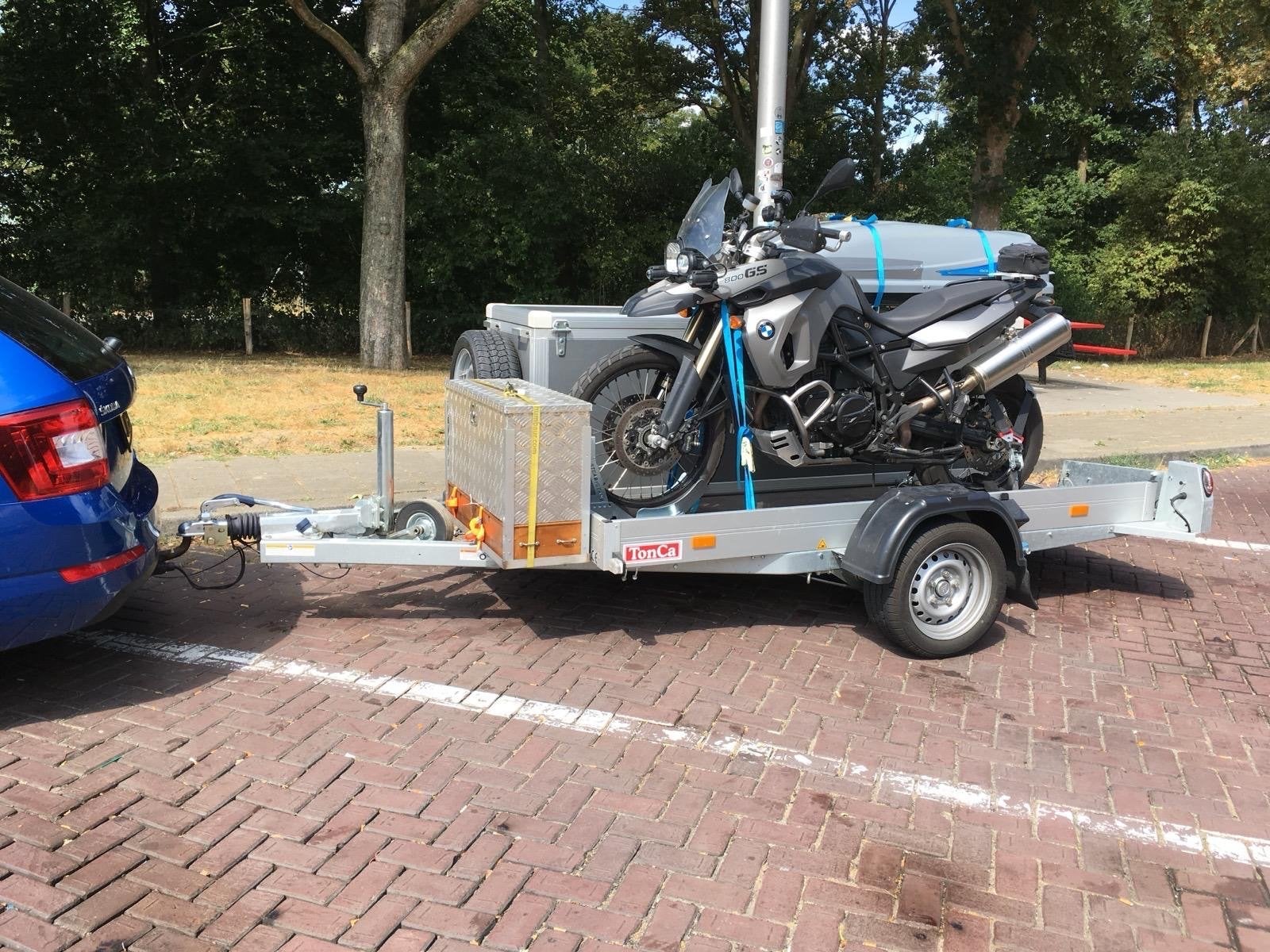 motortrailer Humbaur met dakkoffer en opbergkist, Auto diversen, Aanhangers en Bagagewagens, Ophalen, Zo goed als nieuw