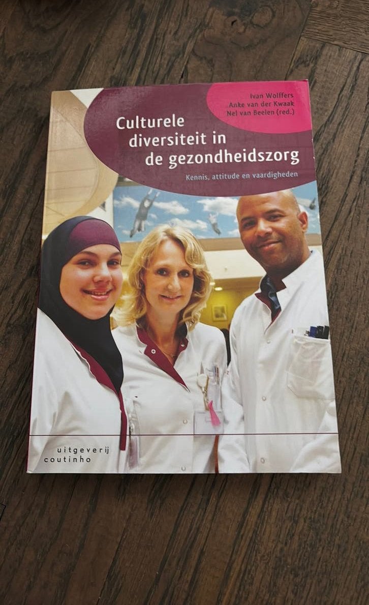 Culturele diversiteit in de gezondheidszorg, Ophalen of Verzenden, Zo goed als nieuw, Sociale wetenschap
