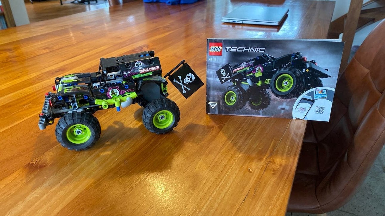 Lego technic 42118 monstertruck, Kinderen en Baby's, Ophalen of Verzenden, Zo goed als nieuw
