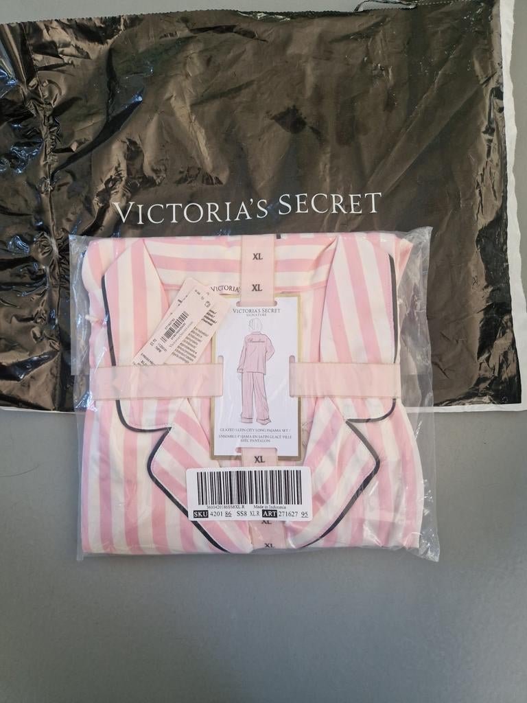 Victoria's secret pyjama Barcalona, Victoria's secret, Ophalen of Verzenden, Nieuw, Maat 46/48 (XL) of groter
