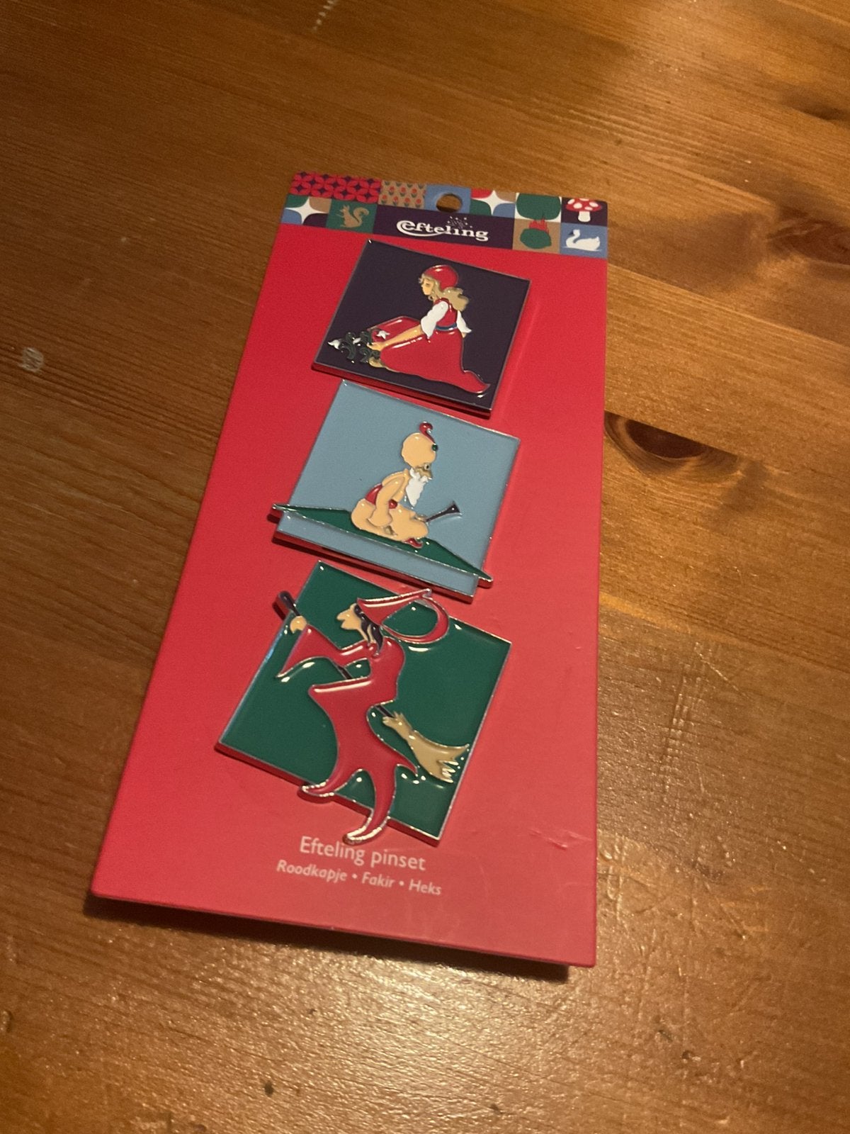 Efteling pins, Ophalen of Verzenden, Zo goed als nieuw, Button of Speldje