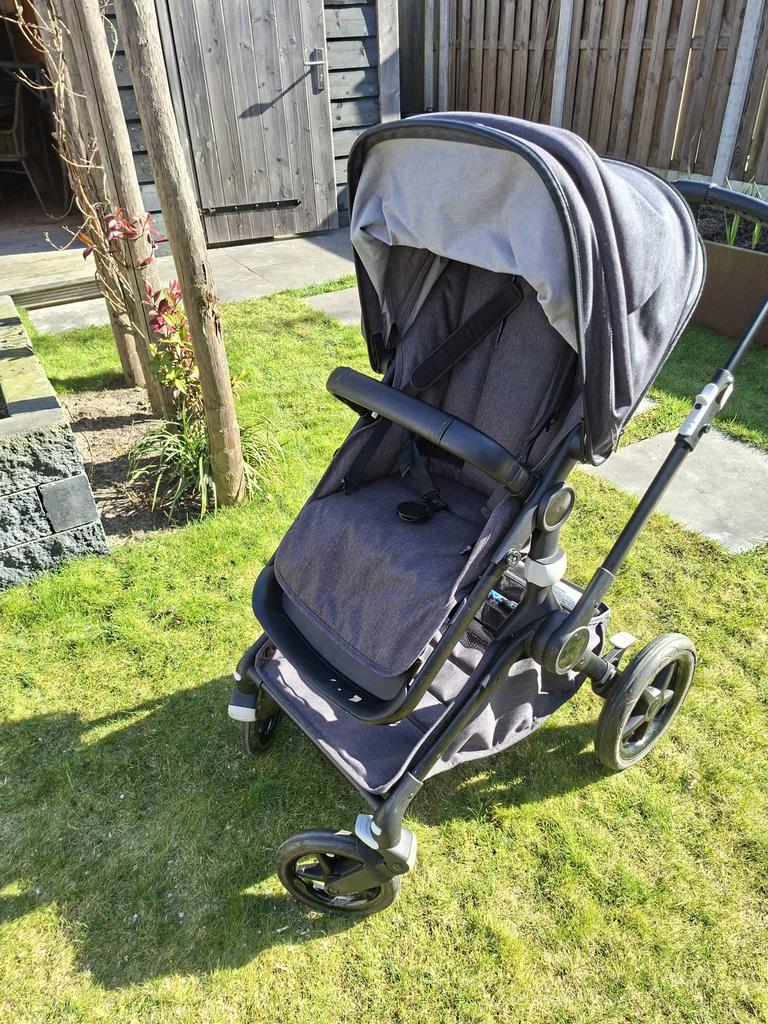 Bugaboo Fox 2, hele goede staat!, Ophalen, Zo goed als nieuw, Zonnekap