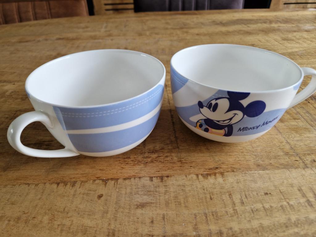 2 Disney Mickey Mouse kommen - Zo goed als nieuw, Verzamelen, Disney, Zo goed als nieuw, Mickey Mouse, Ophalen of Verzenden