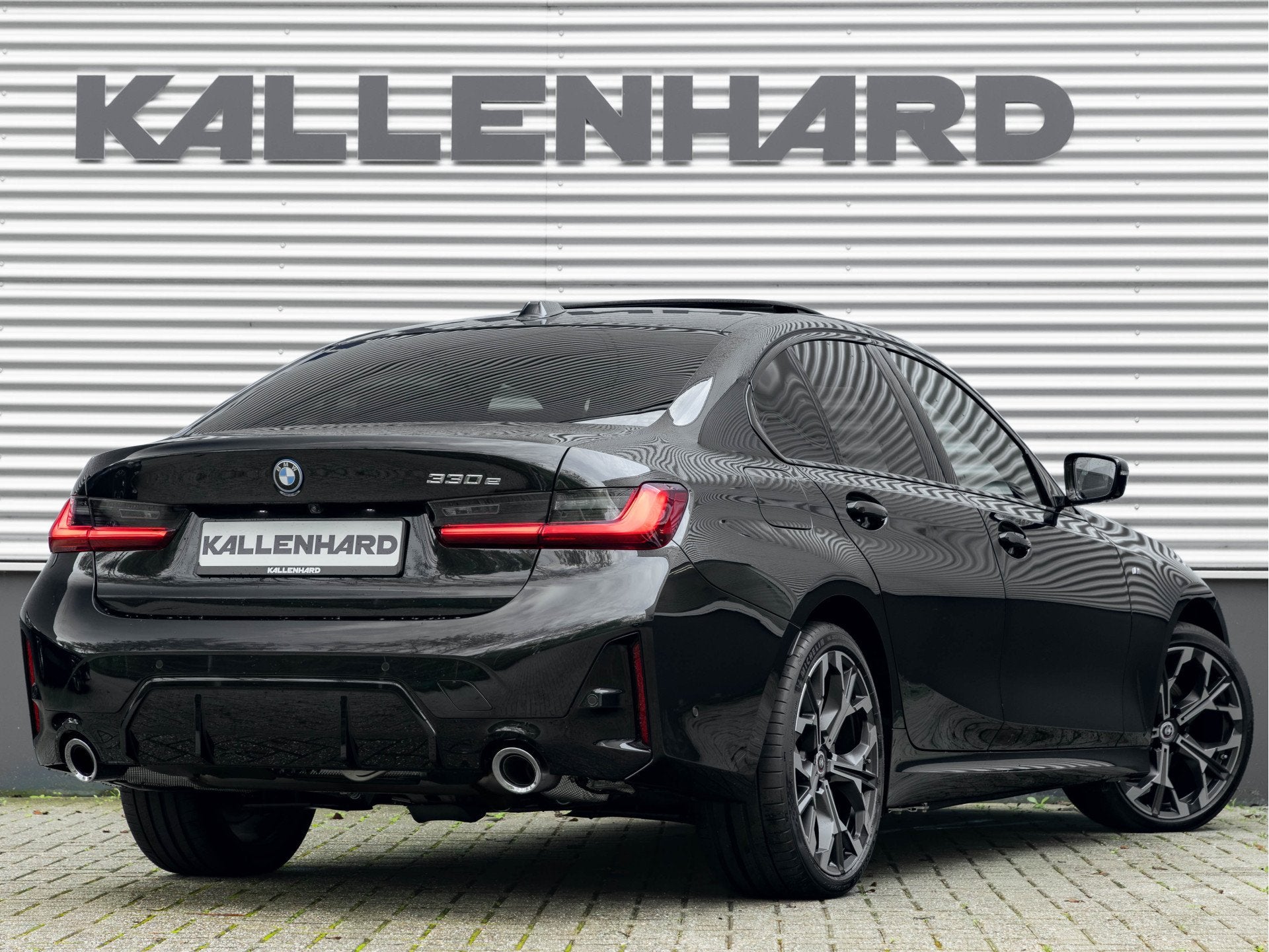 BMW 3-serie 330e M-Sport - LCI 2 - Schuifdak - Trekhaak - Wi, Auto's, Achterwielaandrijving, Gebruikt, 4 cilinders, 24 maanden