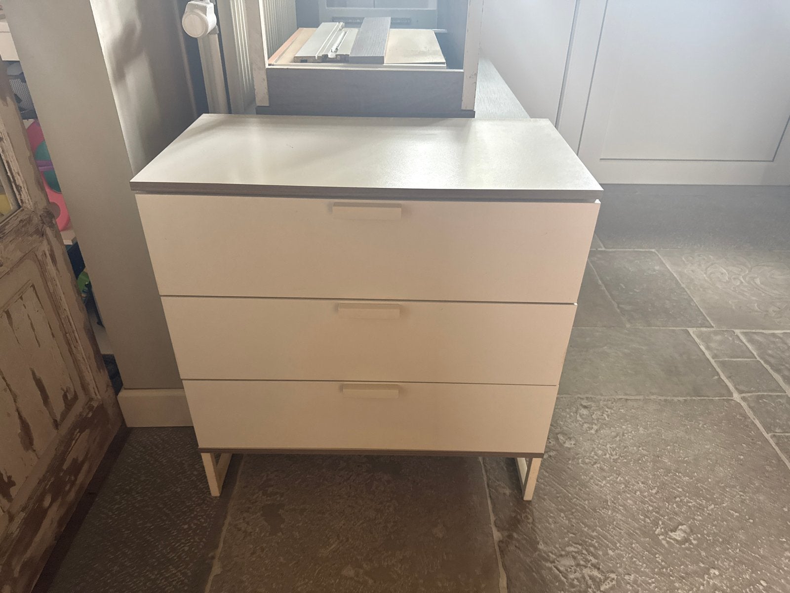 Modern bureau met lades en opbergruimte, Ophalen, Gebruikt, Met lades, Spaanplaat of MDF