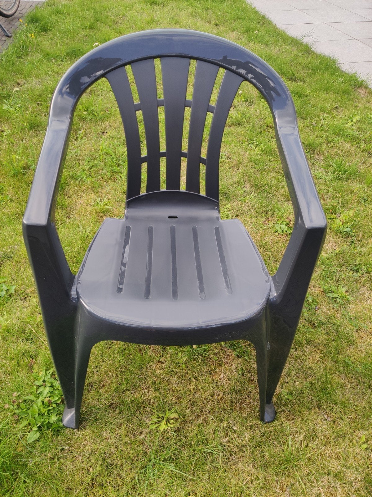 Jardin tuinstoelen - Stapelbaar en weerbestendig, Ophalen, Gebruikt, Kunststof, Stapelbaar