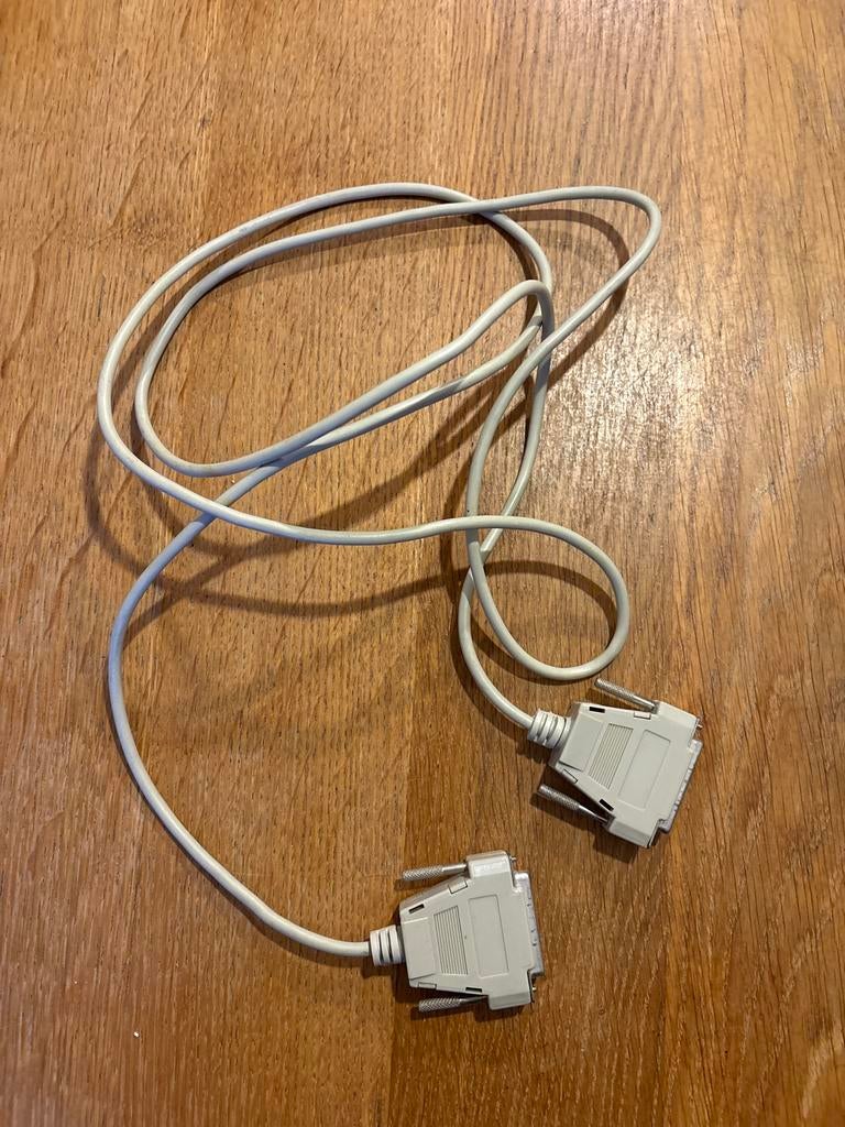 Parallelle printerkabel DB25 naar DB25, Computers en Software, Pc- en Netwerkkabels, Gebruikt, Ophalen of Verzenden