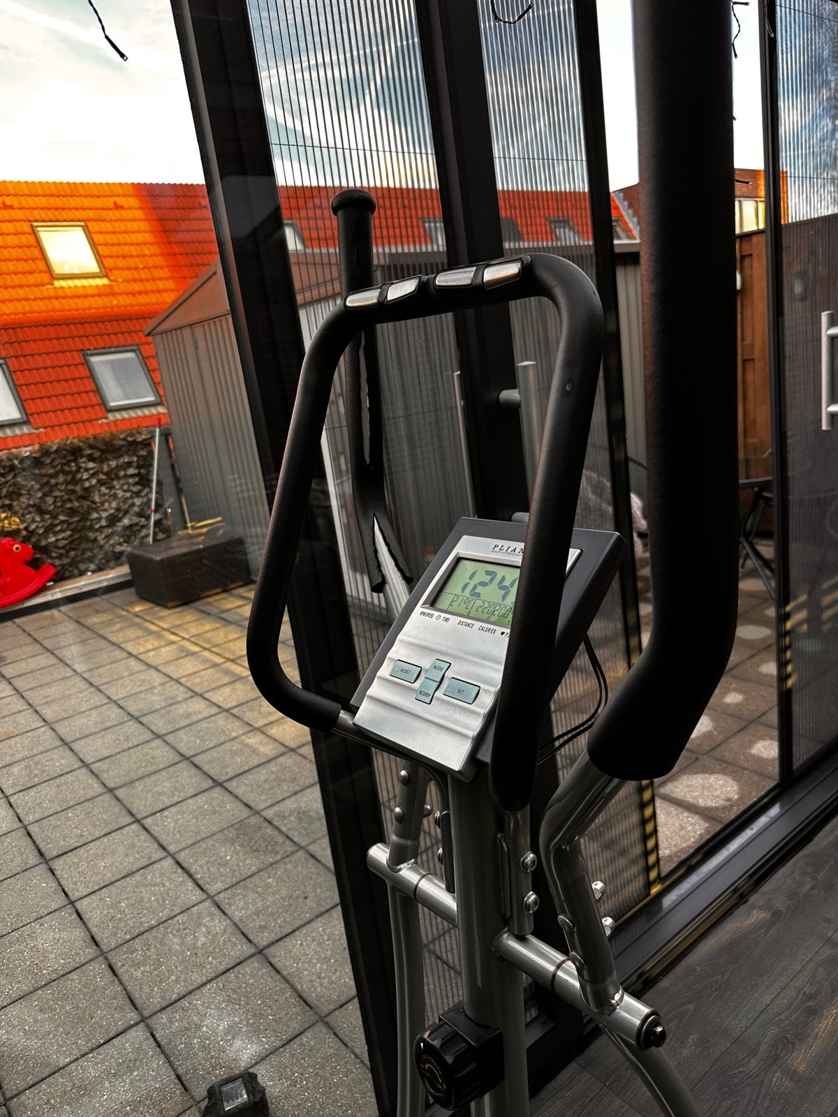 Pliant Crosstrainer - Perfect voor thuisworkouts!, Gebruikt, Armen, Ophalen of Verzenden, Crosstrainer
