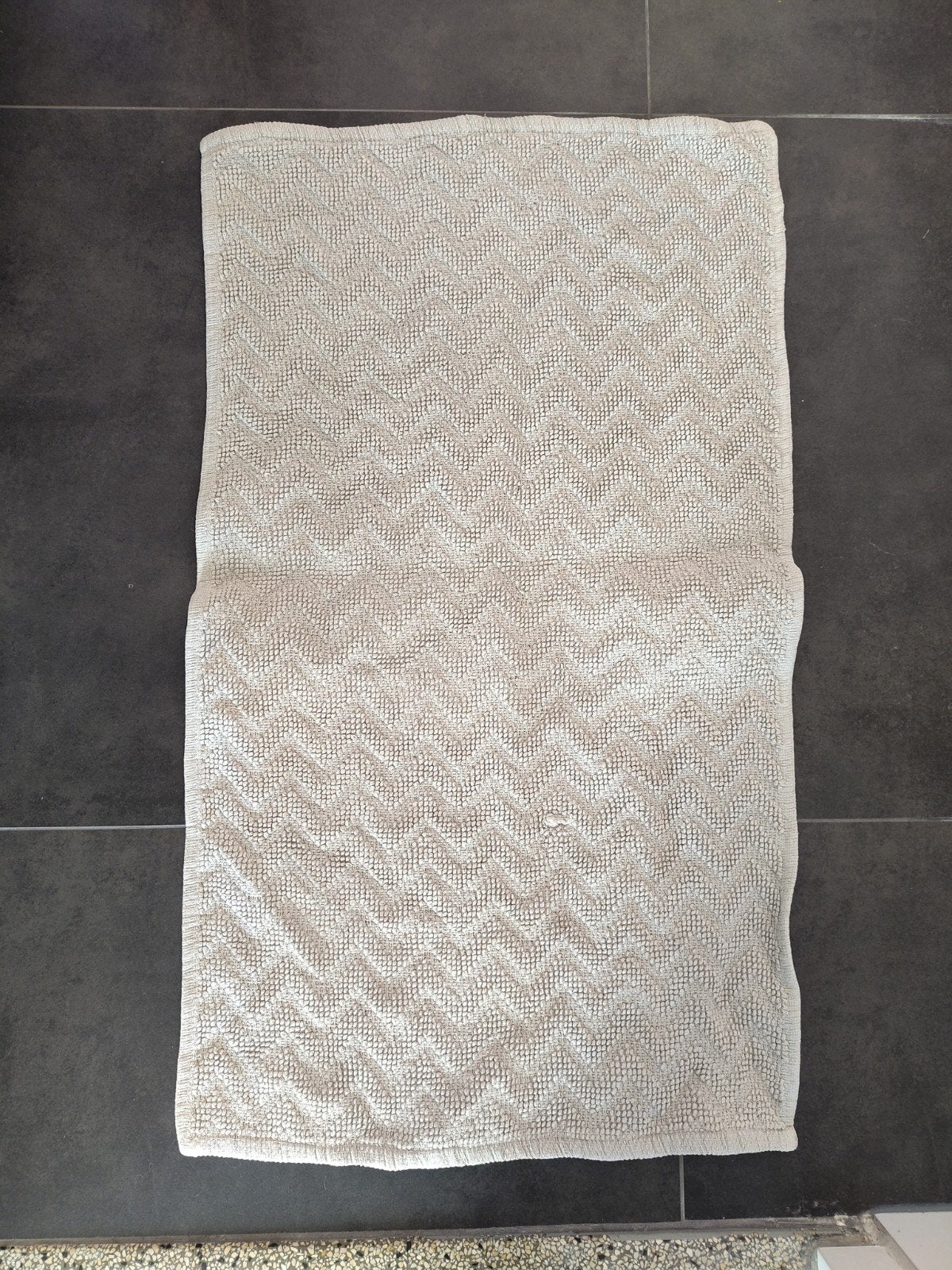 Badmat/douchemat van 05 Home, beige Loods 5, 50 tot 100 cm, Beige, 50 tot 100 cm, Zo goed als nieuw