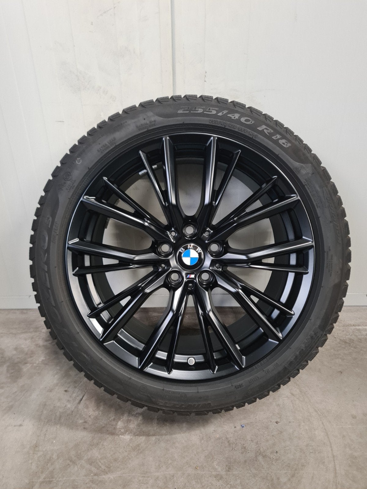 18' BMW 3 4 Serie Styling 796M Breedset met winterbanden, 18 inch, Banden en Velgen, Personenwagen, 225 mm