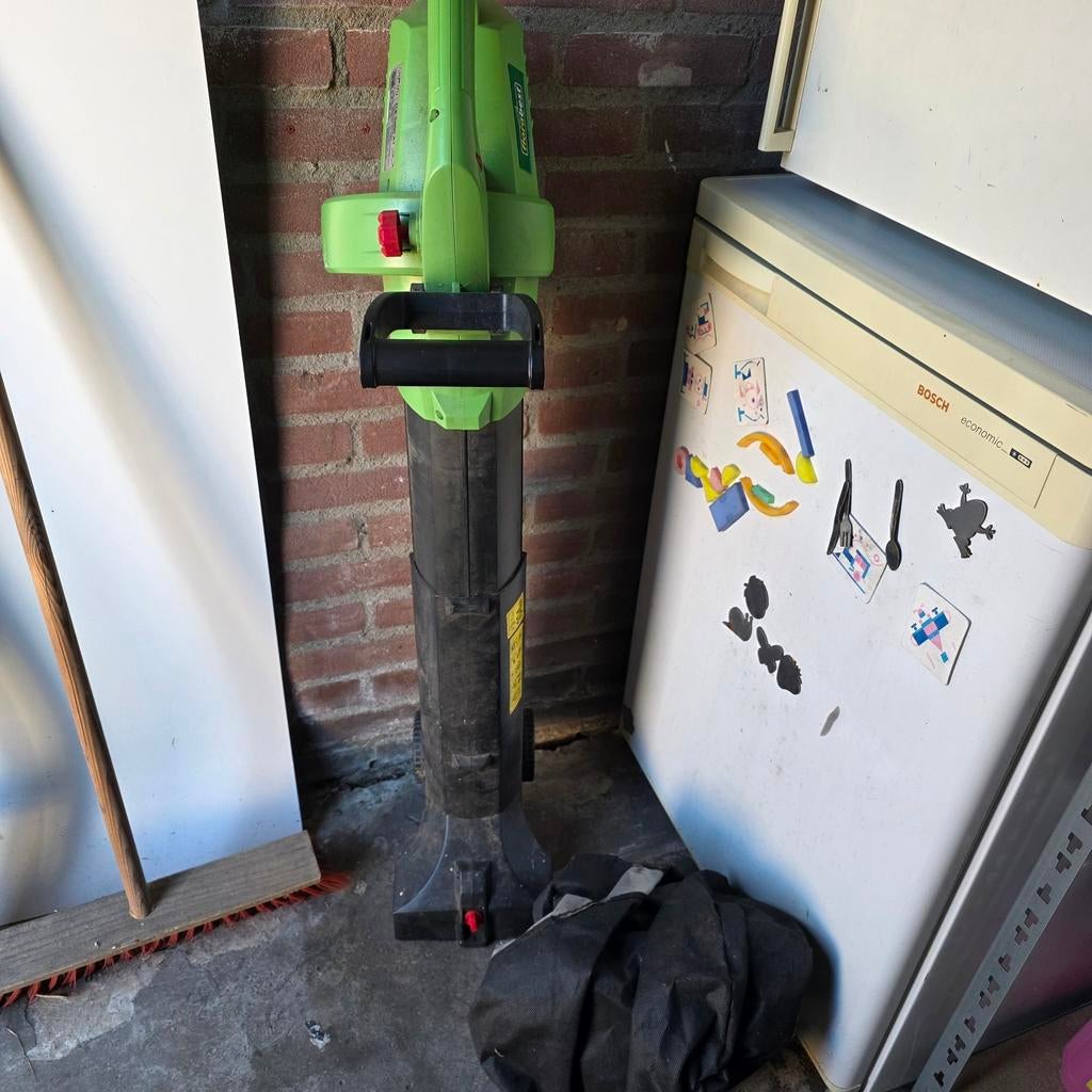 Bladblazer of zuiger, Ophalen of Verzenden, Zo goed als nieuw, Elektrisch