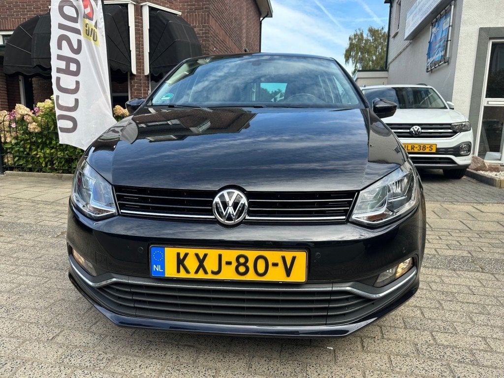Volkswagen POLO 1.0 TRENDLINE ALLSTAR, Auto's, Gebruikt, Euro 6, Met garantie (alle), Zwart