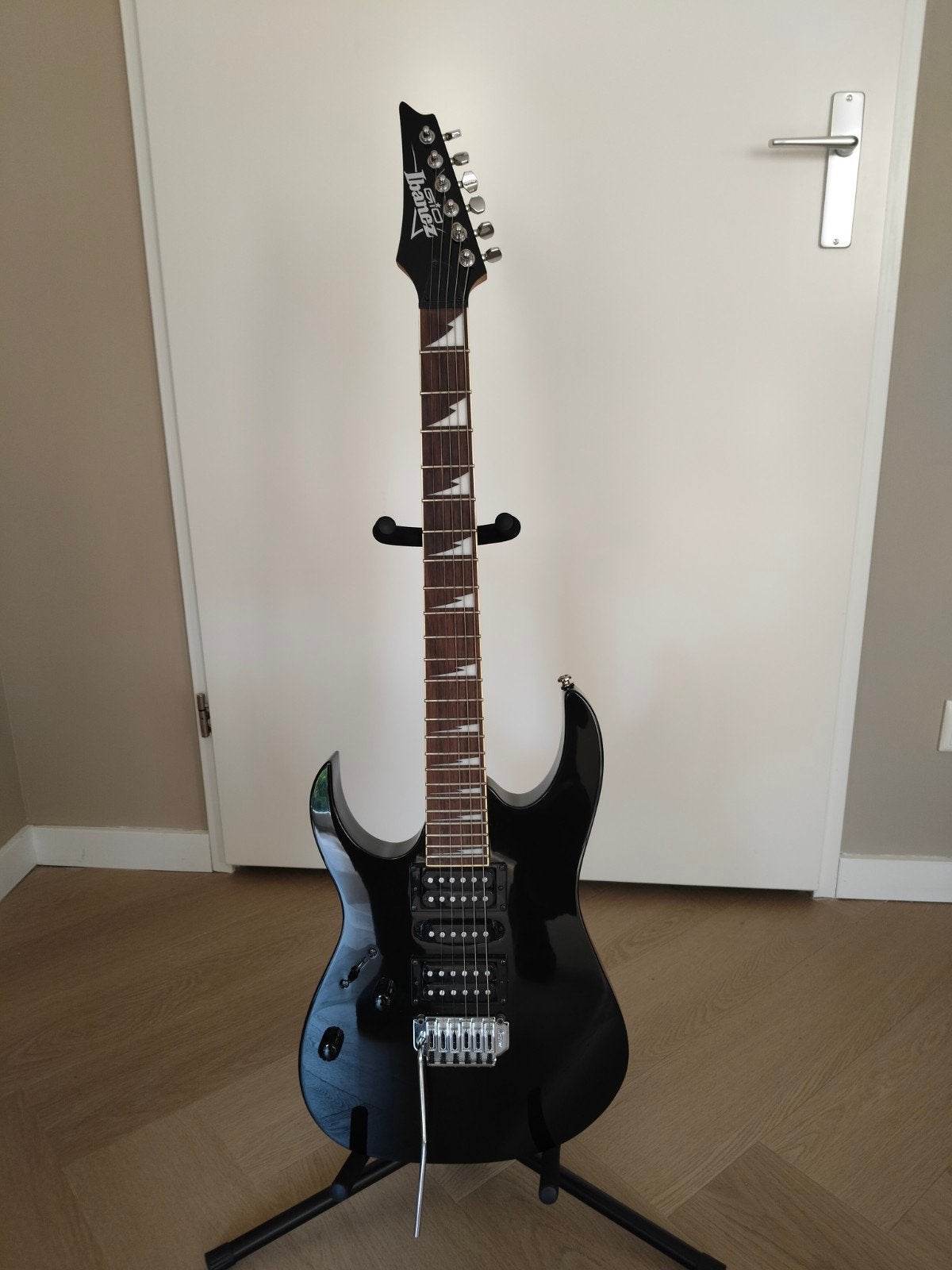 Prachtige Ibanez GIO GRG170DXL Linkshandig (Left-Handed) – B, Muziek en Instrumenten, Ophalen, Zo goed als nieuw, Solid body, Ibanez