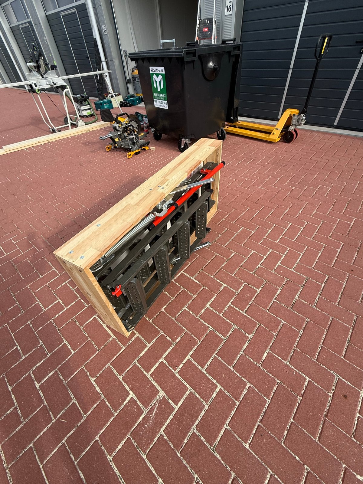 Fakro metalen vlieringtrap 70x140x380