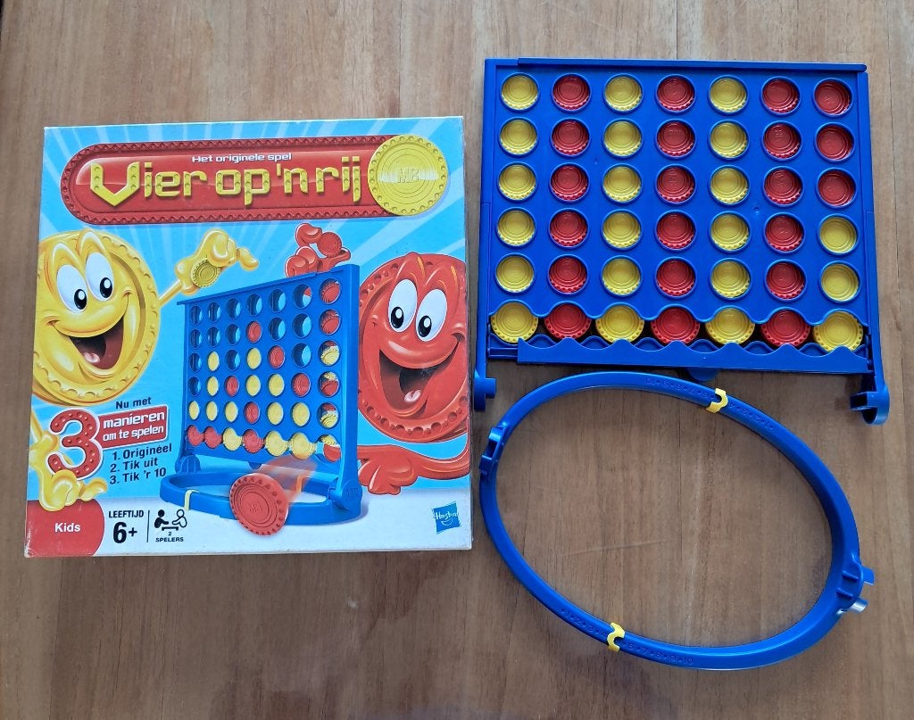 Vier op 'n rij, Hobby en Vrije tijd, Gezelschapsspellen | Bordspellen, Ophalen of Verzenden
