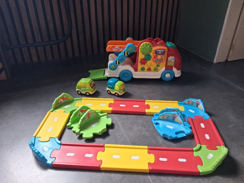 VTech Autoambulance met Baanstukken en Auto's, Ophalen of Verzenden, Gebruikt, 2 tot 4 jaar