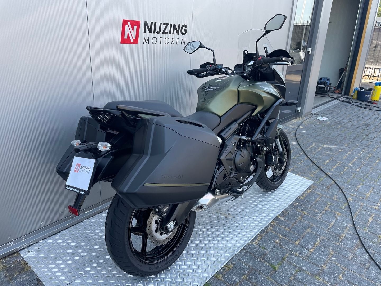 KAWASAKI VERSYS 650 GRAND TOURER (bj 2020), 2 cilinders, 649 cc, Bedrijf, Onbekend