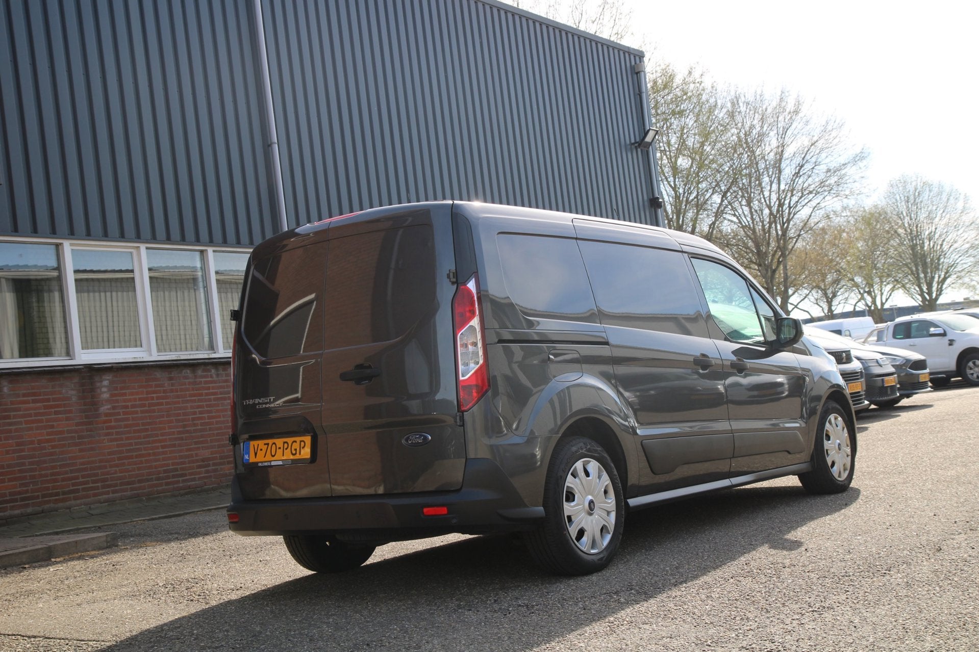 Ford TRANSIT CONNECT 1.5 EcoBlue L2 Trend / Camera / sync 3, Stof, Gebruikt, 4 cilinders, 100 pk