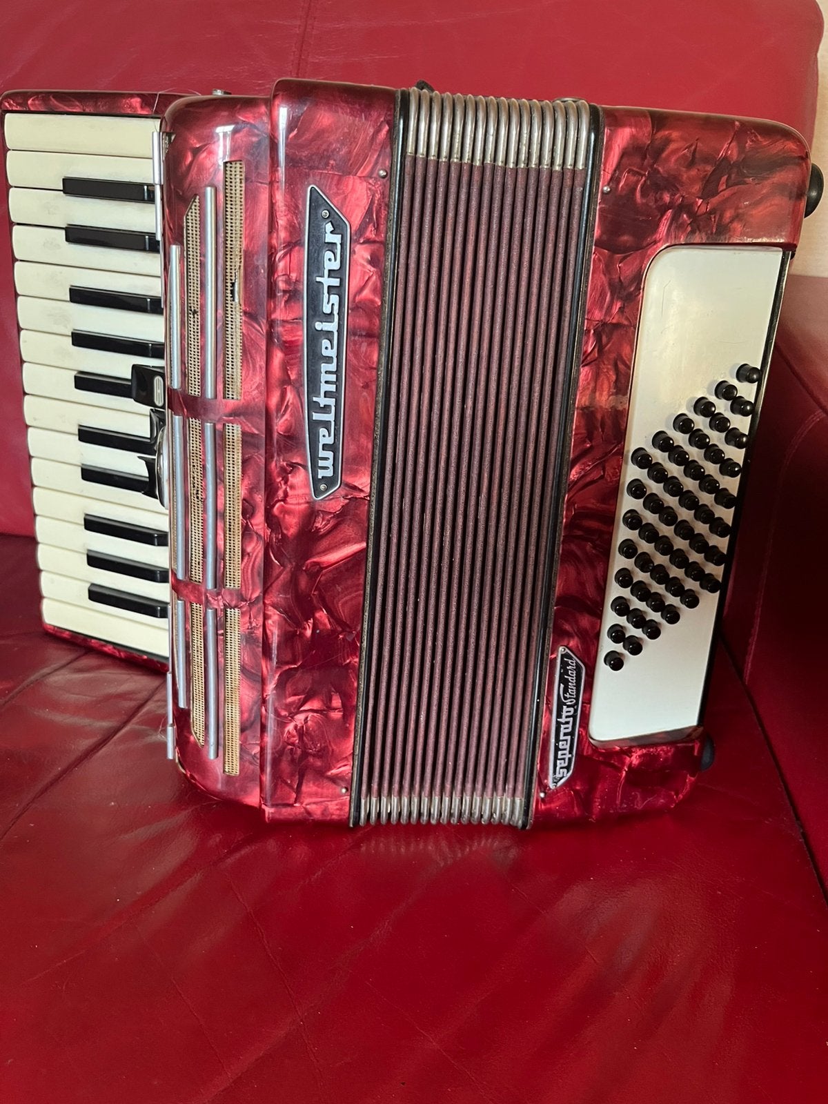 Prima Accordeon weltmeister seperato 48 bassen, Muziek en Instrumenten, Ophalen, Met koffer, Toetsaccordeon, Weltmeister